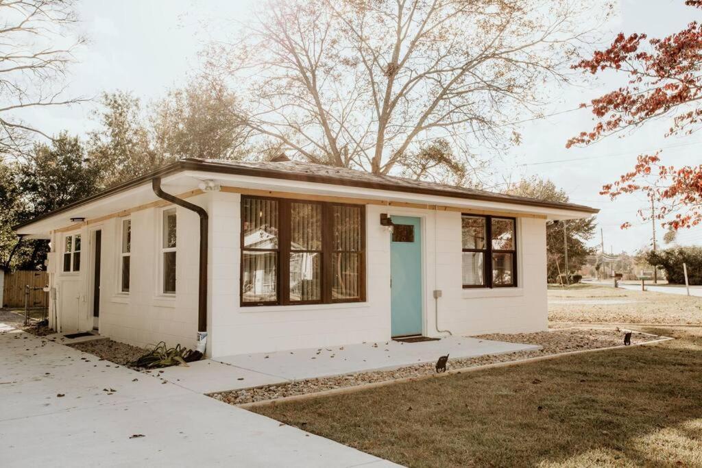 The Turquoise Door Modern Rustic In Town Of Lexington Βίλα Εξωτερικό φωτογραφία